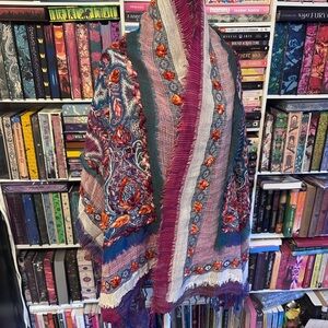 Elegant Multicolor Floral Scarf